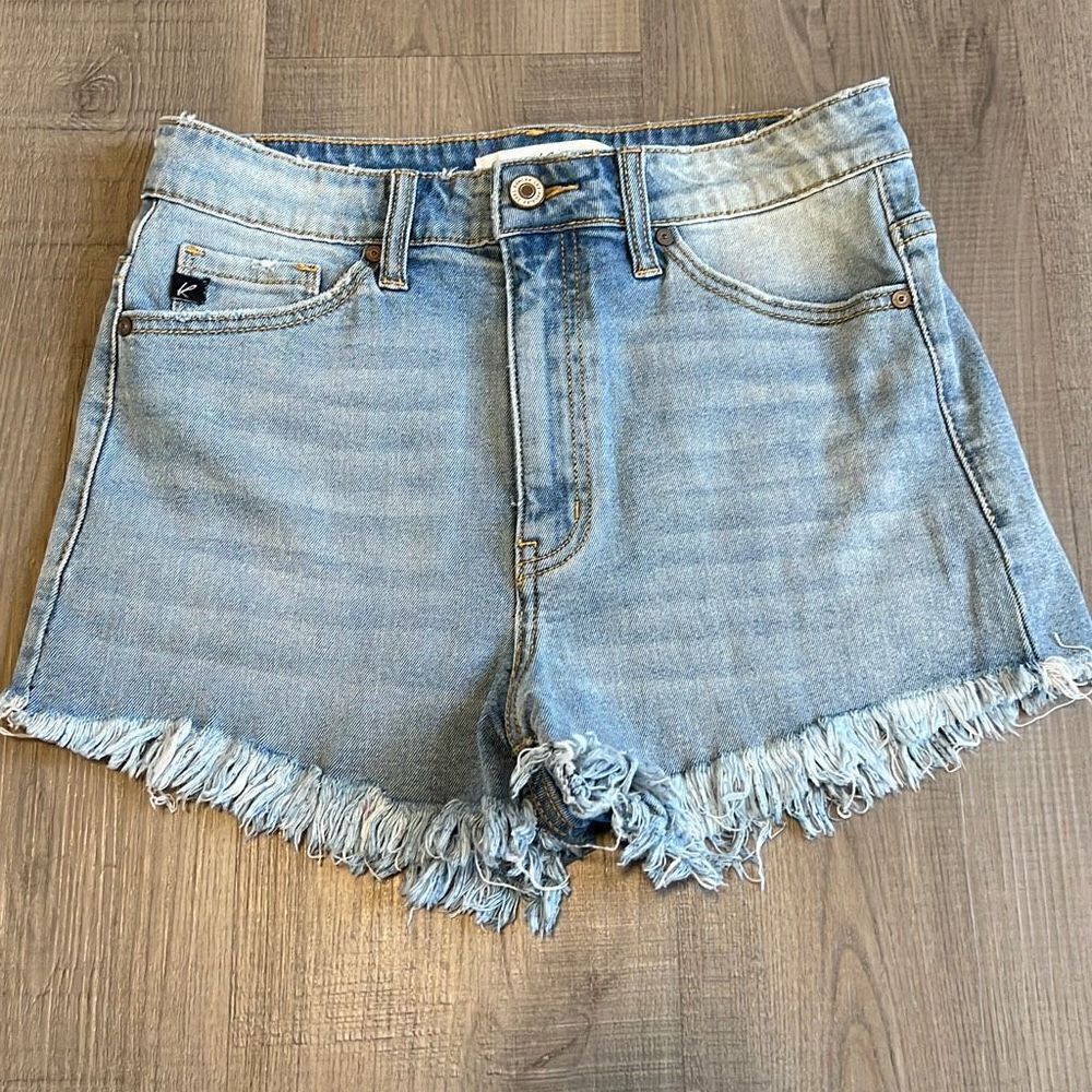 KanCan Cut Off Denim Jean Shorts, Light Wash, Destroyed, Women’s Size M